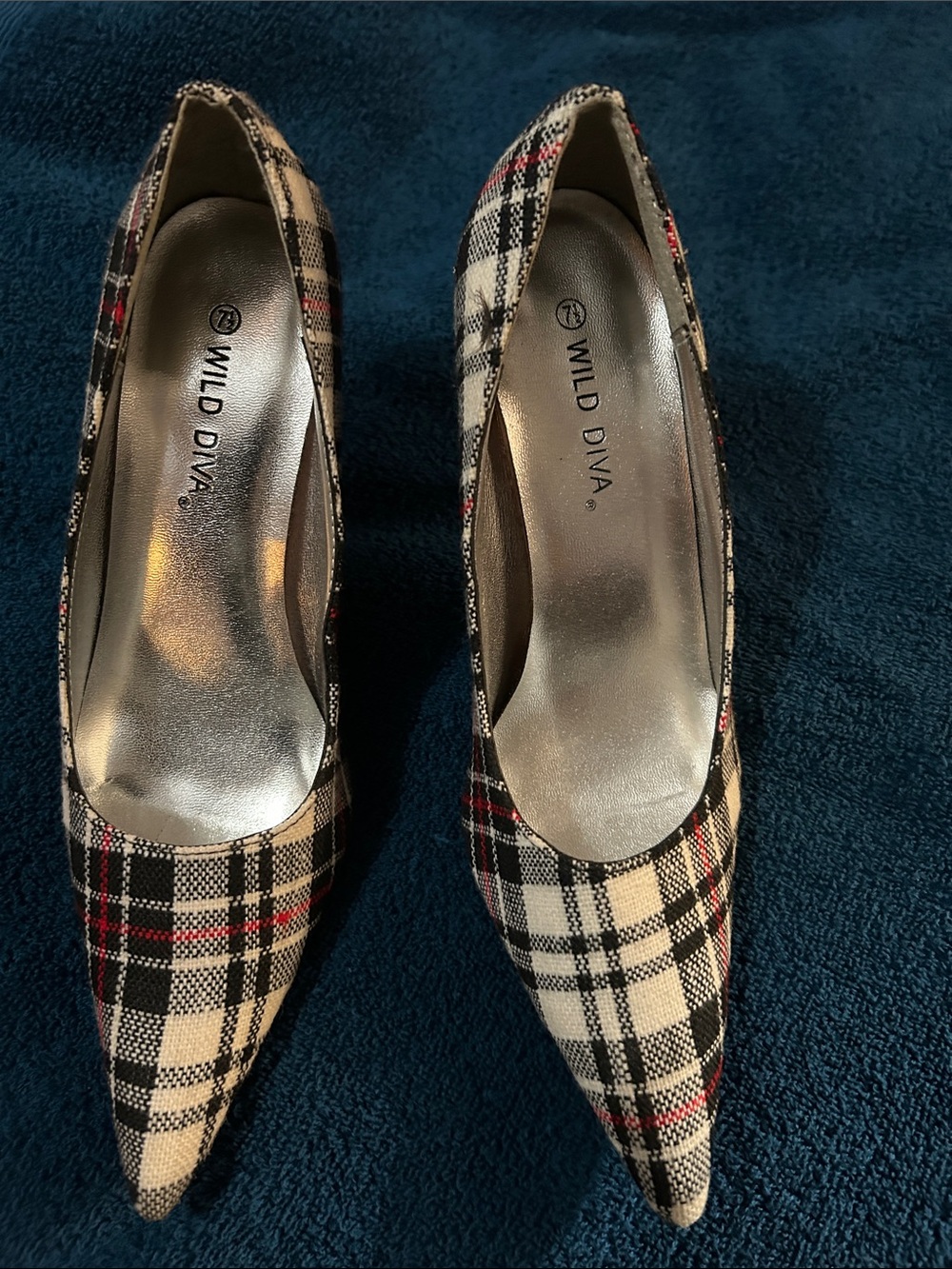 Wild Diva Plaid Pointed-Toe Pumps in Black, Beige & Red